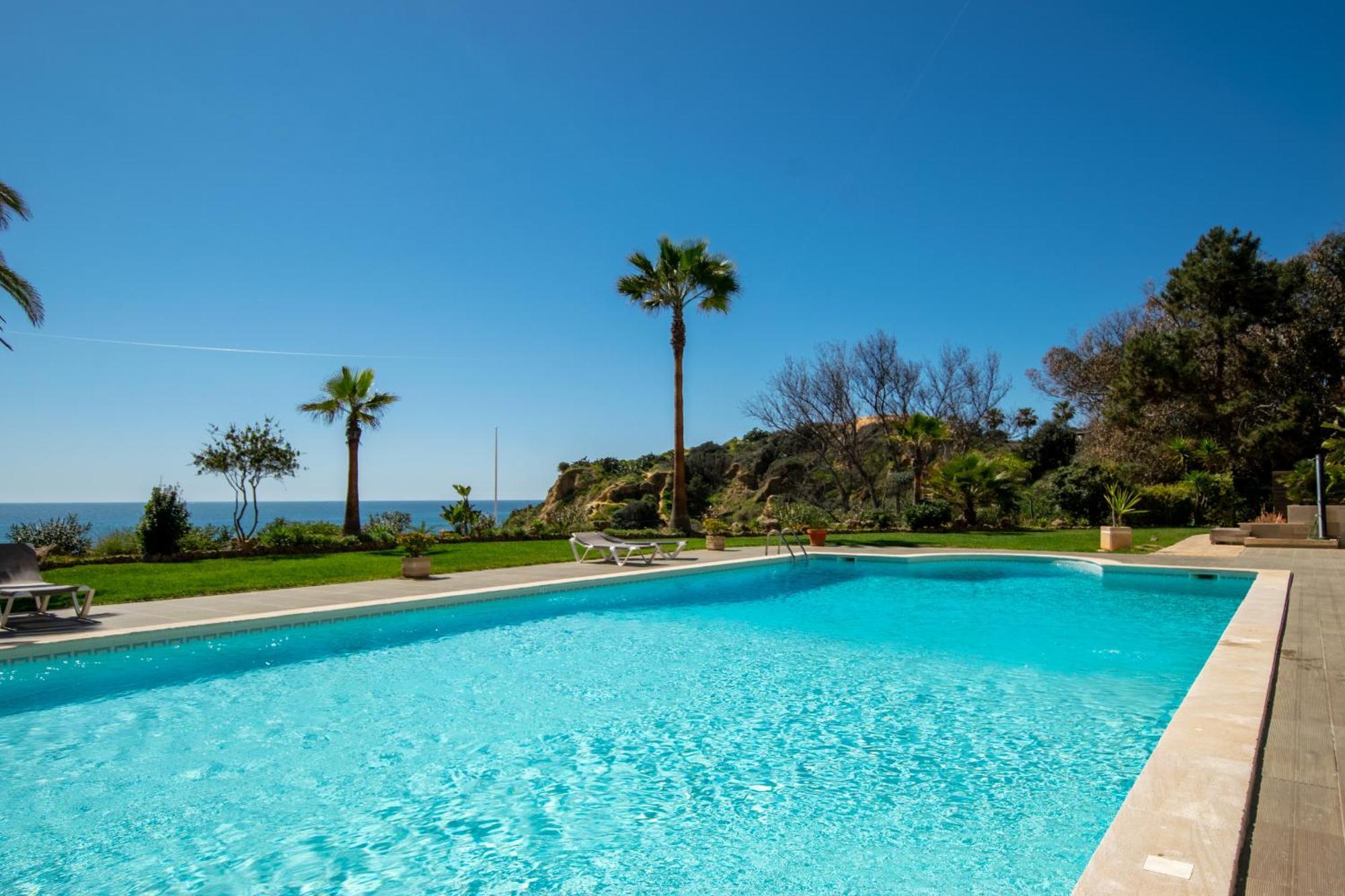 Beguest Aveiros Beach View Apartment Albufeira Exterior photo